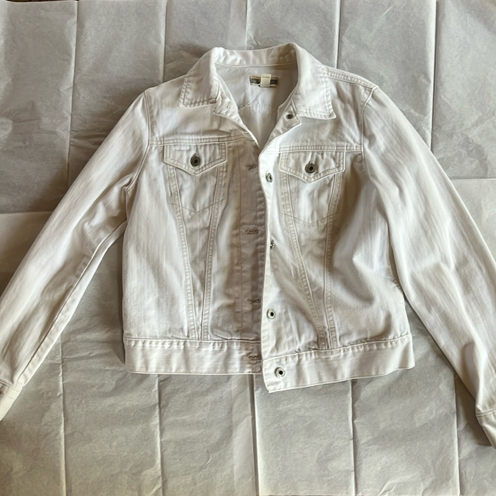 Women white jean jacket